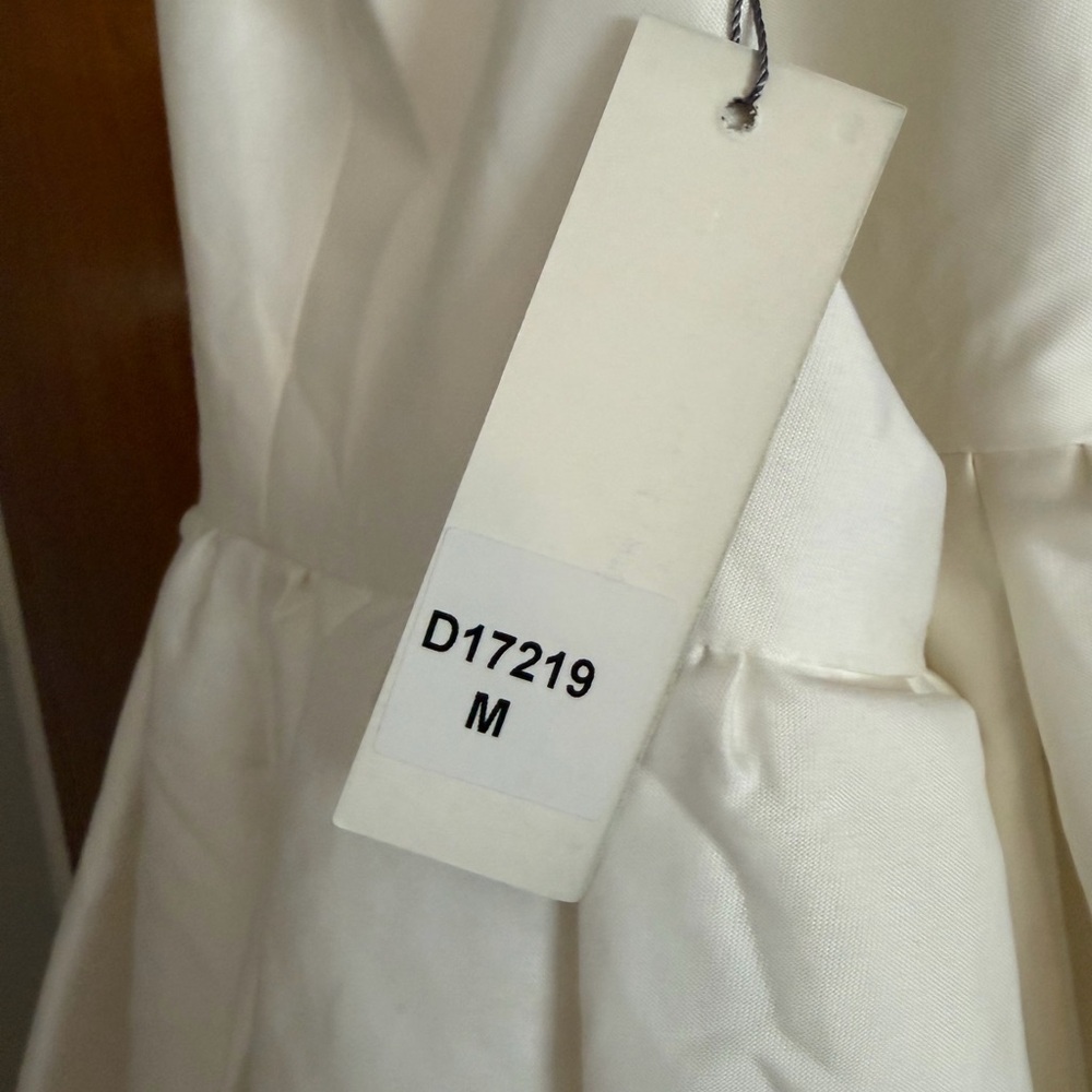 White V-Neck High-Low Dress - Picture 6 of 9